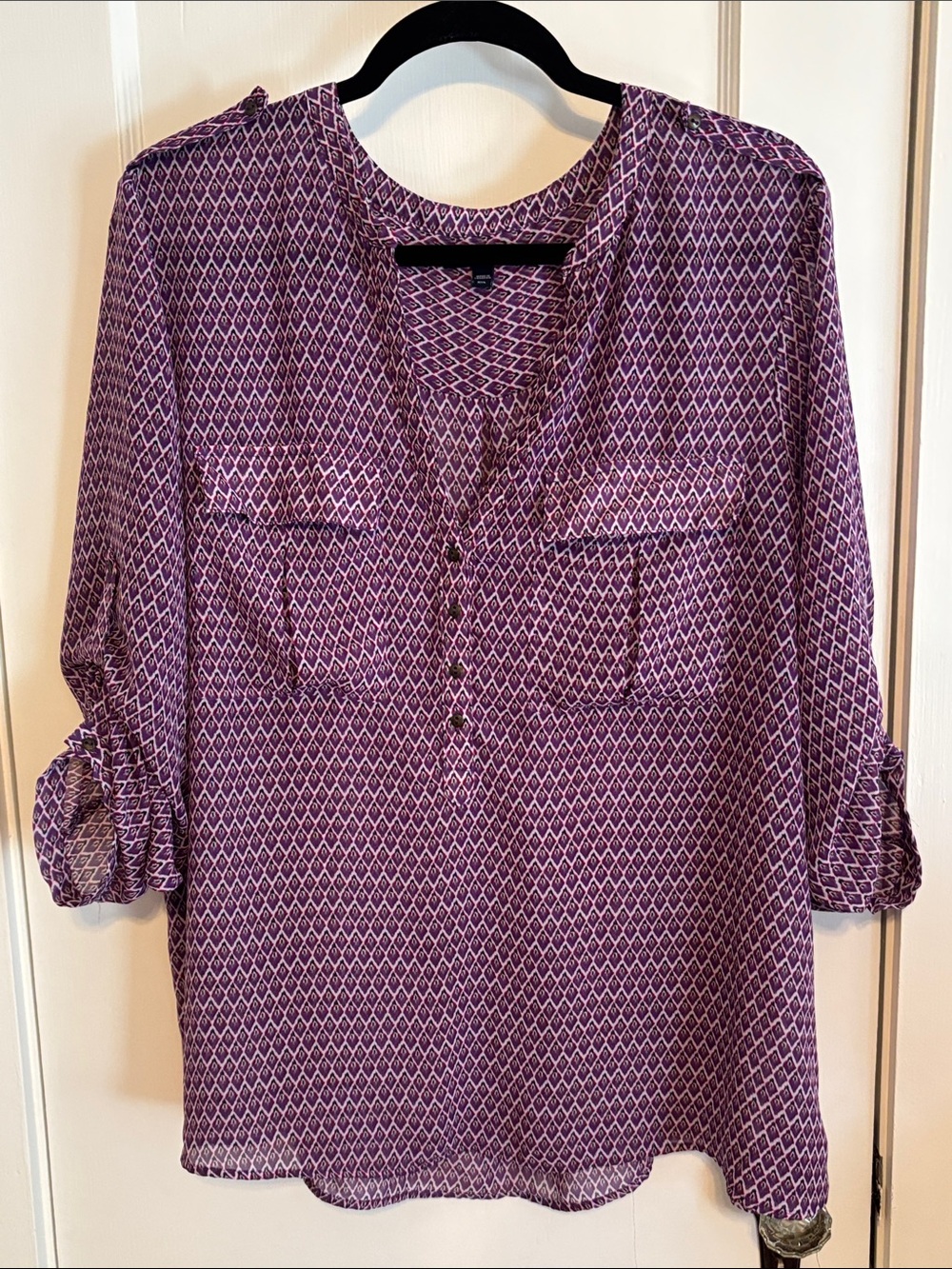 GAP Purple Diamond Pattern 3/4 Sleeve Sheer, Flowy, Lightweight Tunic Top